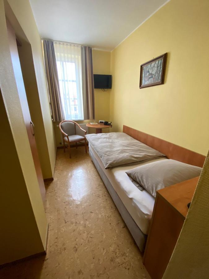 Hotel Gold'Ne Krone Oppenheim Luaran gambar