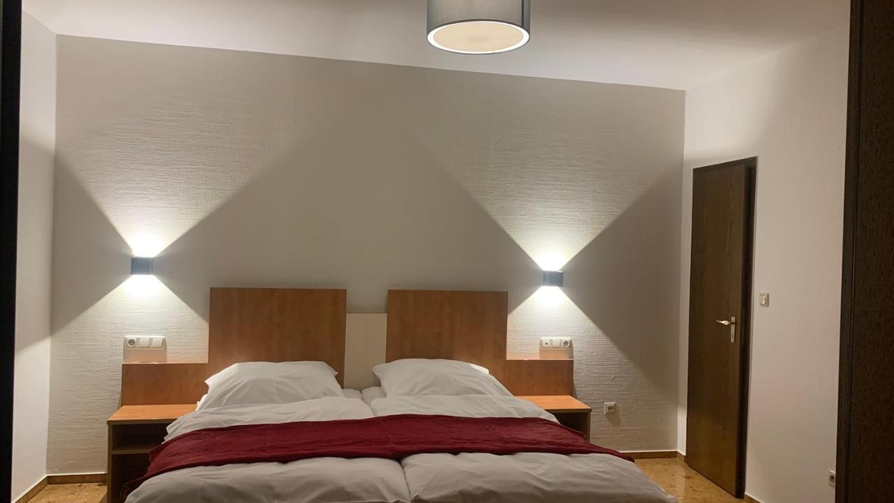Hotel Gold'Ne Krone Oppenheim Luaran gambar