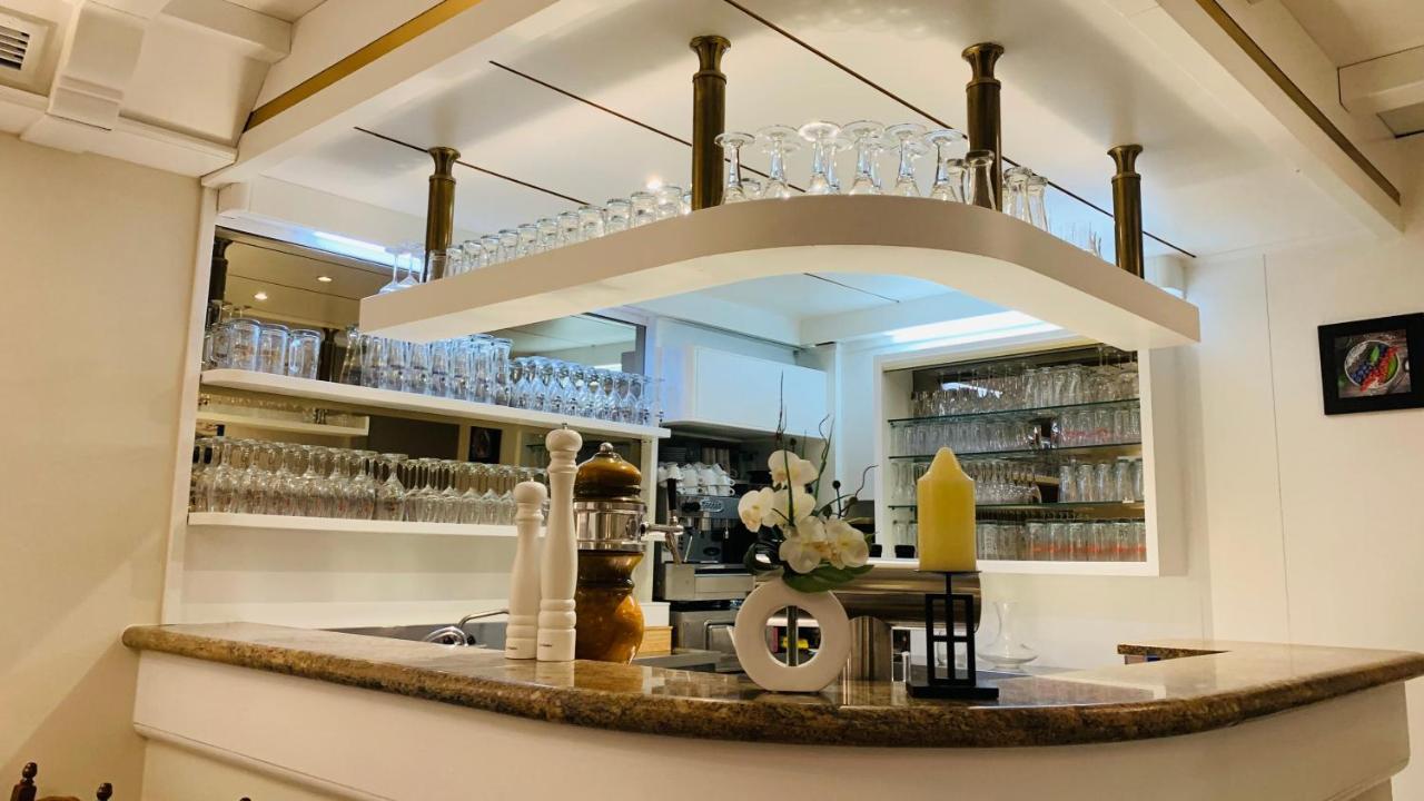 Hotel Gold'Ne Krone Oppenheim Luaran gambar
