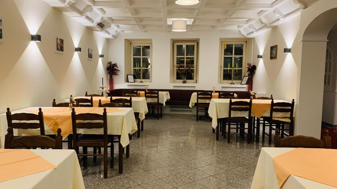 Hotel Gold'Ne Krone Oppenheim Luaran gambar